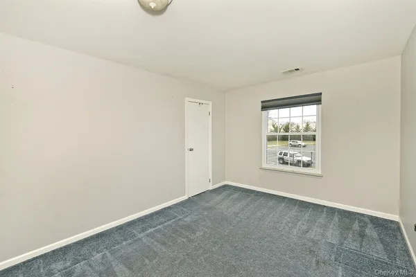 $2,600 | 171 Fairview Circle, Middle Island, NY 11953