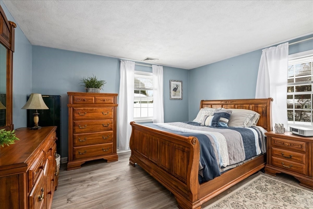 25 Richard Road Hudson, MA 01749 - Photo 16 of 35