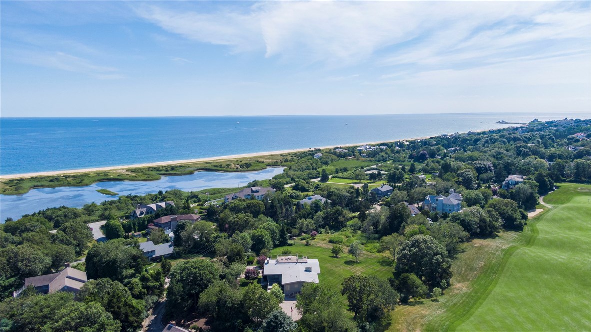 12 Round Hill Road Westerly, RI 02891 - Photo 8 of 46