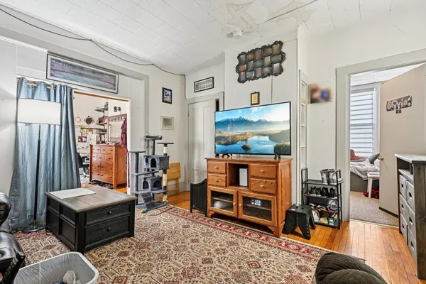 $1,699 | 70 South Street, Unit 1, Westborough, MA 01581