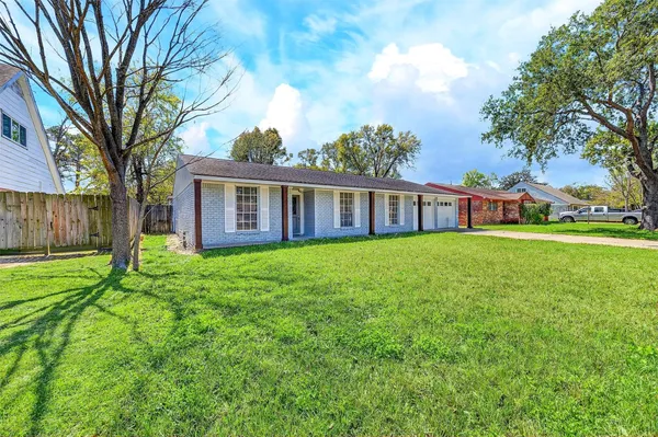 $2,450 | 9611 Highmeadow Drive, Houston, TX 77063