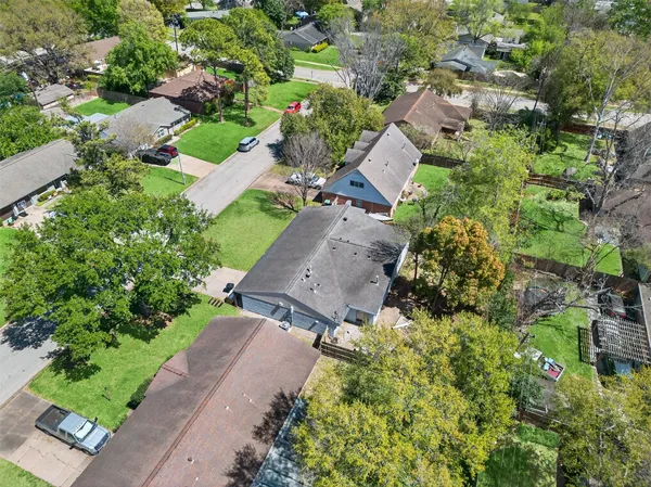 $2,450 | 9611 Highmeadow Drive, Houston, TX 77063