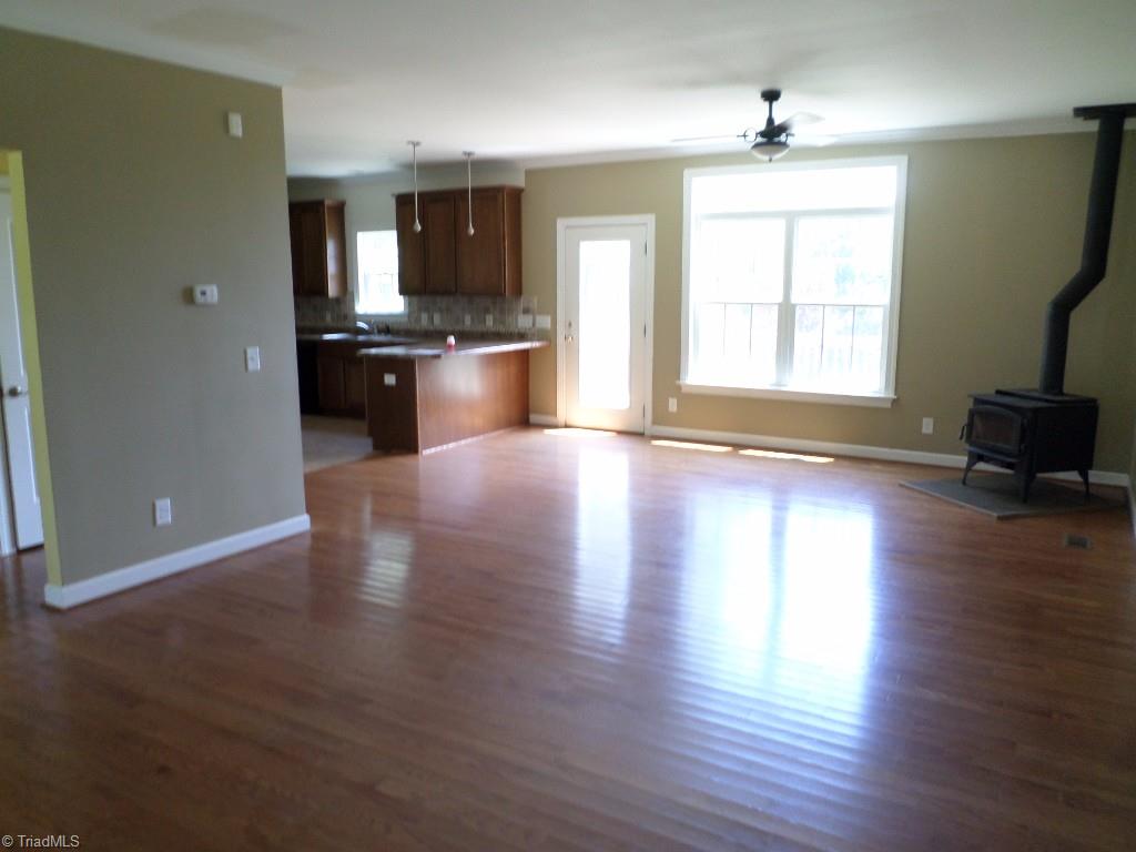 1735 South Friendship Road Germanton, NC 27019 - Photo 5 of 26 Gallery Image 5