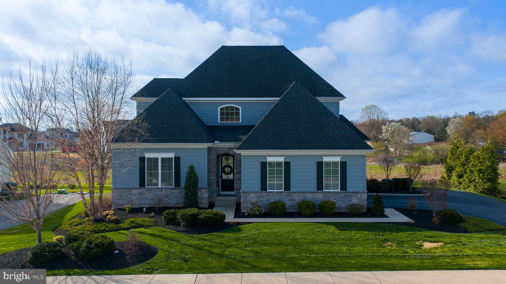 512 East Delp Road Lancaster, PA 17601 - Photo 70 of 75 a front view of a house with a yard