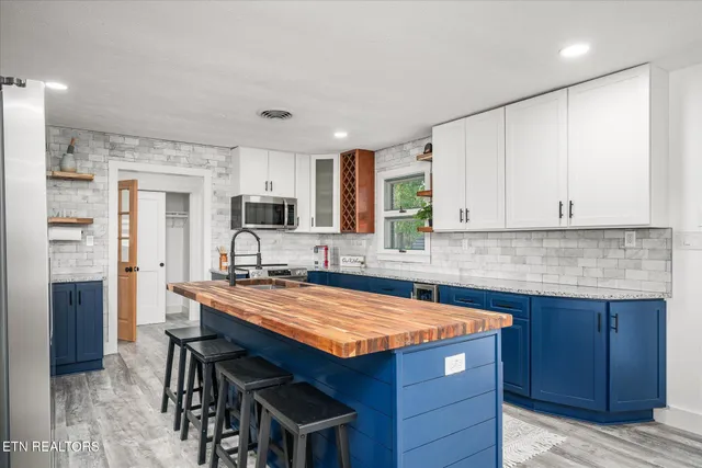 $459,900 | 8903 Highway 127, Crossville, TN 38571