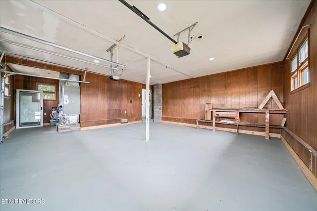 $459,900 | 8903 Highway 127, Crossville, TN 38571