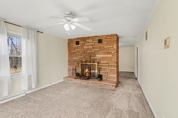 $1,200 | 224 Davis Street, Marcellus, MI 49067