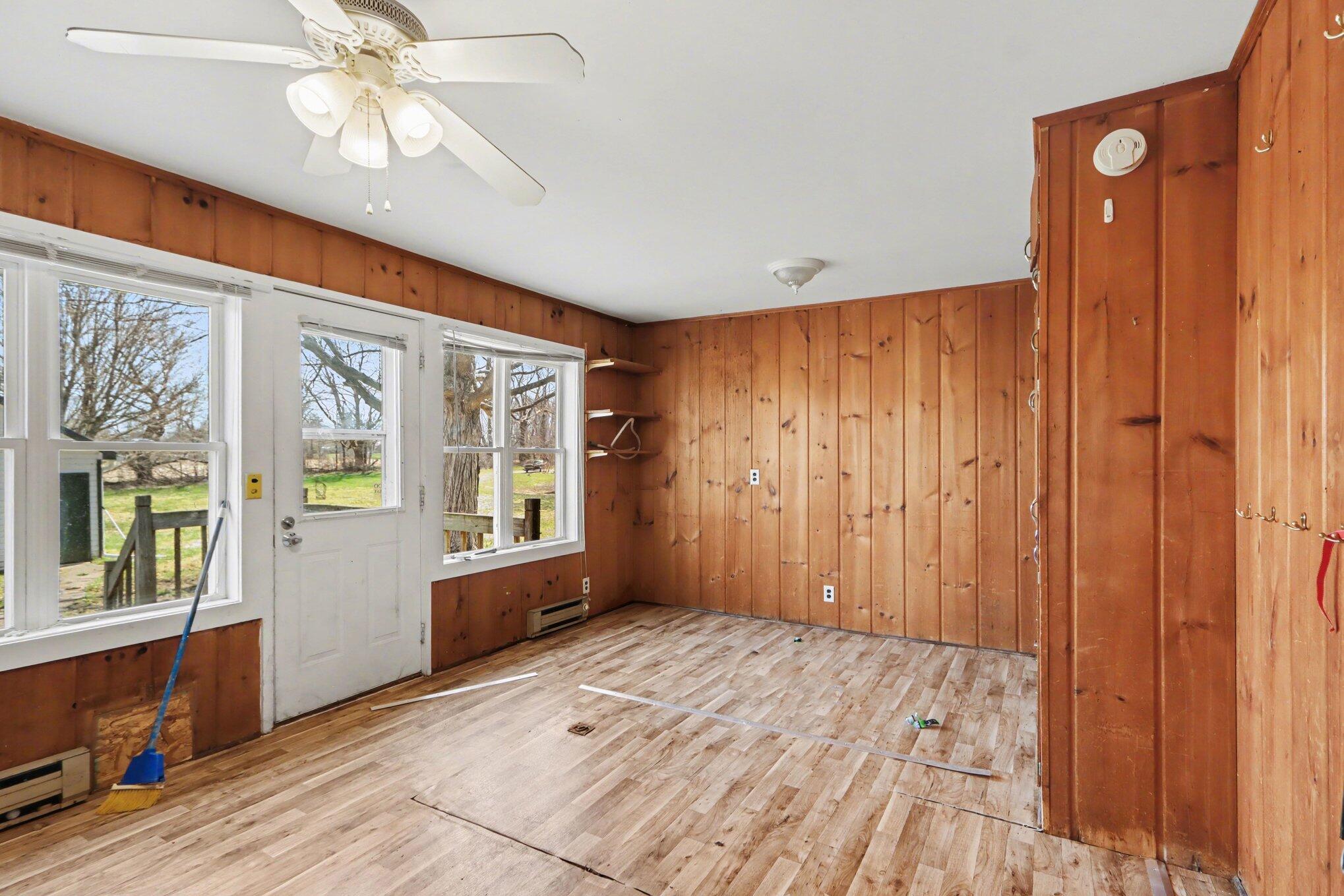 224 Davis Street Marcellus, MI 49067 - Photo 7 of 20 007_file_6156