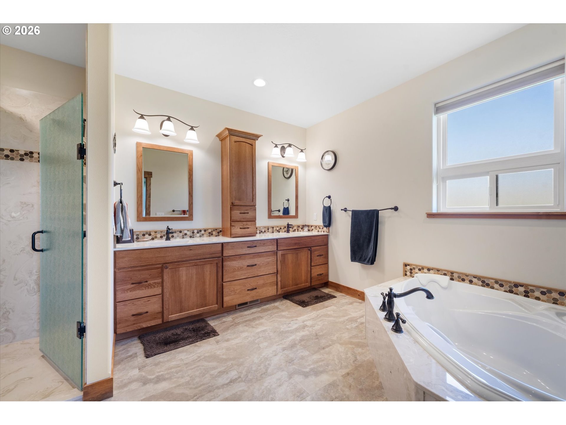75984 Crawford Hollow Road Adams, OR 97810 - Photo 27 of 48 Bathroom