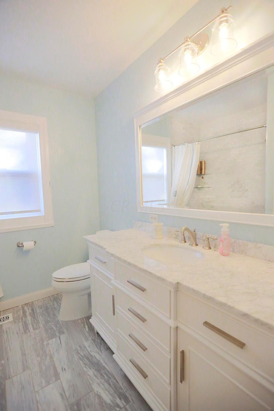 3173 Redding Road Columbus, OH 43221 - Photo 11 of 31