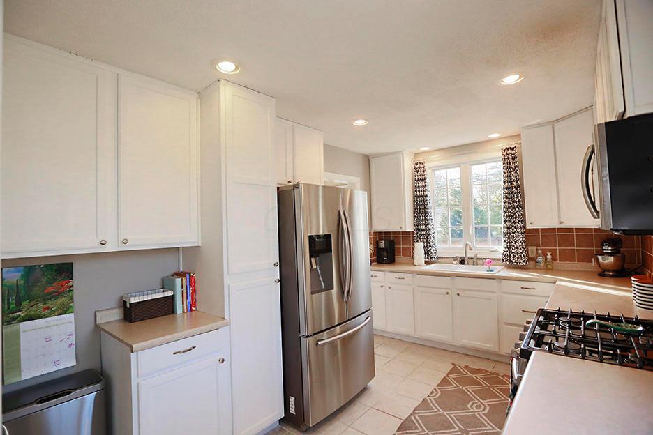 3173 Redding Road Columbus, OH 43221 - Photo 20 of 31