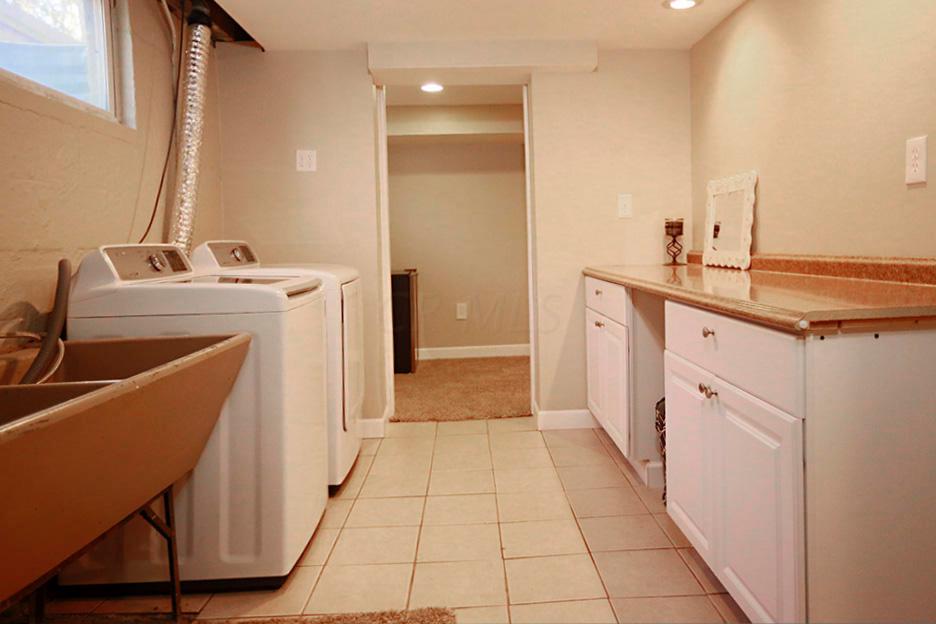 3173 Redding Road Columbus, OH 43221 - Photo 25 of 31
