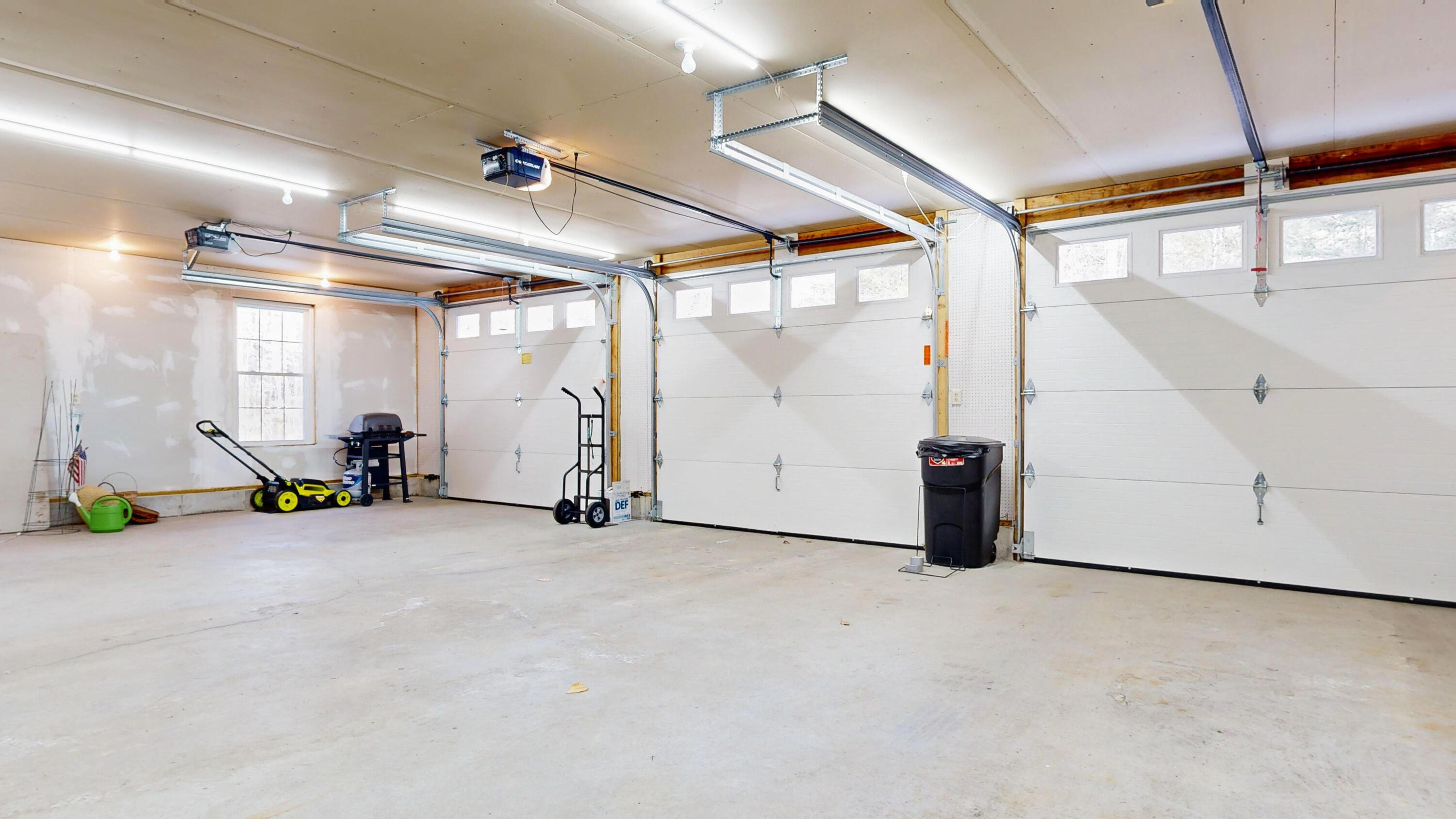 53 Old Cluff Road Kennebunkport, ME 04046 - Photo 35 of 43 Garage