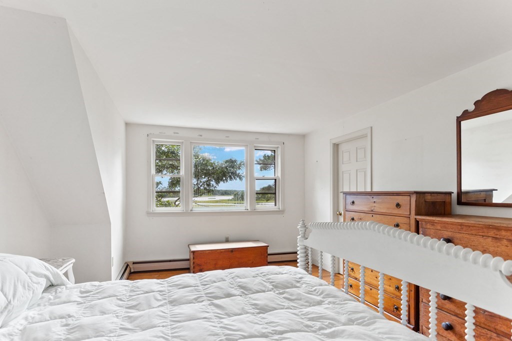 25 Amy Brown Road Mashpee, MA 02649 - Photo 18 of 27