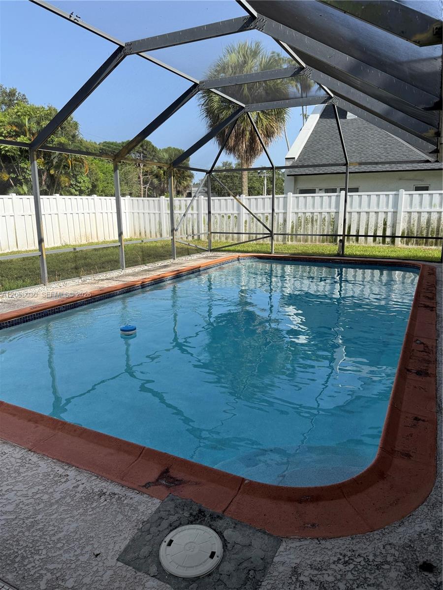 1560 Northwest 12th Way Boca Raton, FL 33486 - Photo 2 of 21