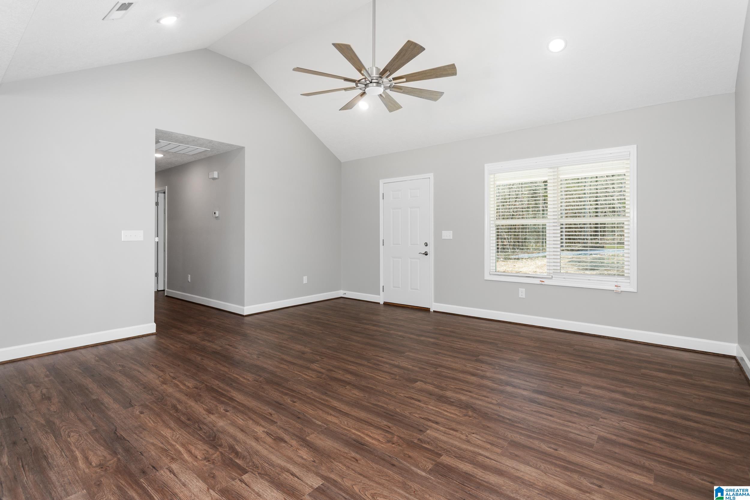8215 Boiling Springs Road Ohatchee, AL 36271 - Photo 7 of 36
