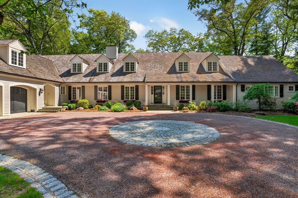 12 Winding River Circle Wellesley, MA 02482 - Photo 2 of 39