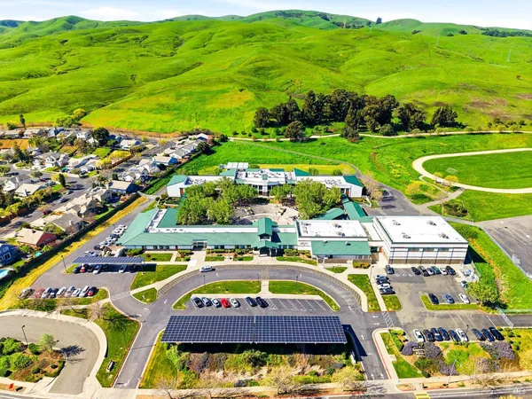 $575,000 | 1724 Autumn Meadow Drive, Fairfield, CA 94534