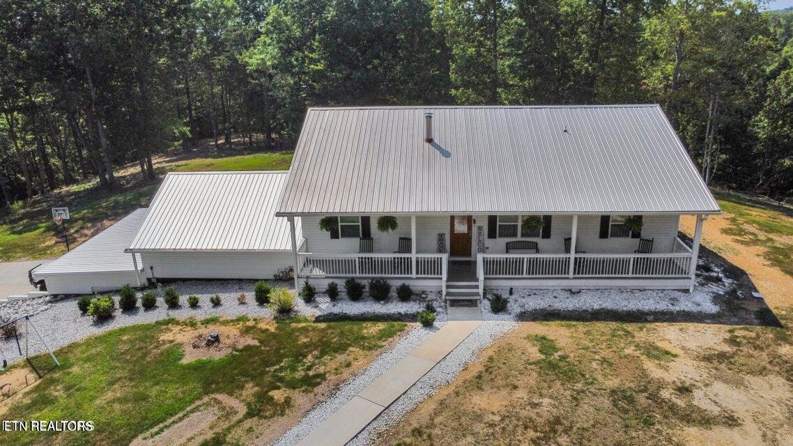 762 Ridge Road Robbins, TN 37852 - Photo 11 of 50 20240717134430376216000000-o