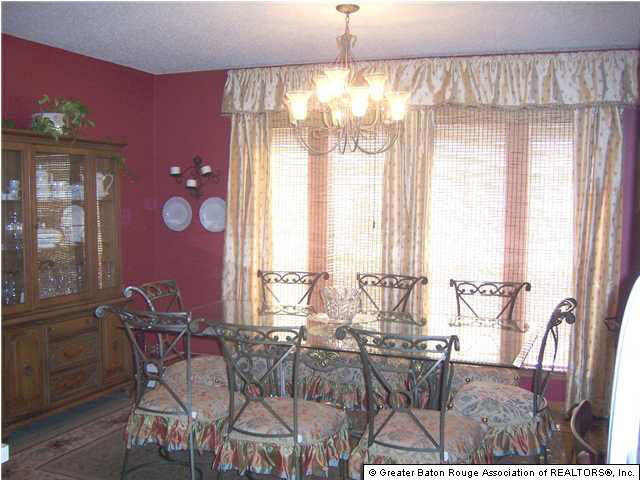 8015 Rod Laver Avenue Baton Rouge, LA 70810 - Photo 4 of 9 Gallery Image 4