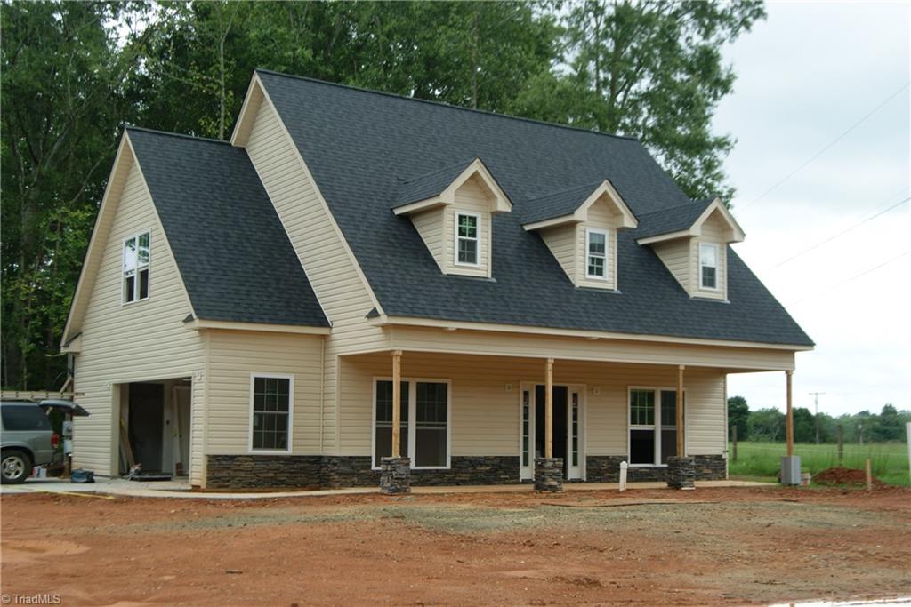 1254 Mock Road High Point, NC 27265 - Photo 3 of 3 Gallery Image 3