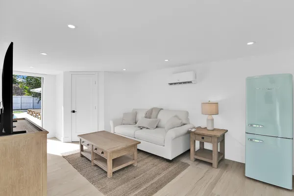 $15,000 | 3210 Palm Drive, Delray Beach, FL 33483