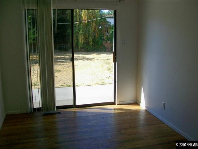 4575 Persimmon Road Reno, NV 89502 - Photo 5 of 13 Photo 5