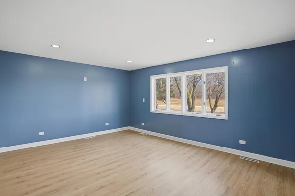 $684,900 | 17N620 Ketchum Road, Hampshire, IL 60140