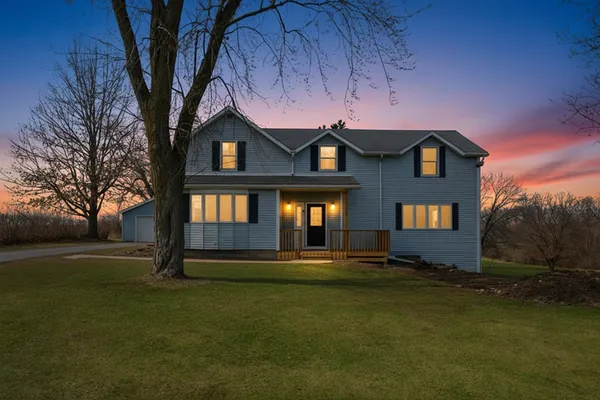 $684,900 | 17N620 Ketchum Road, Hampshire, IL 60140
