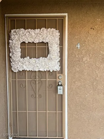 $895 | 210 Tungsten Street, Unit 4, Henderson, NV 89015