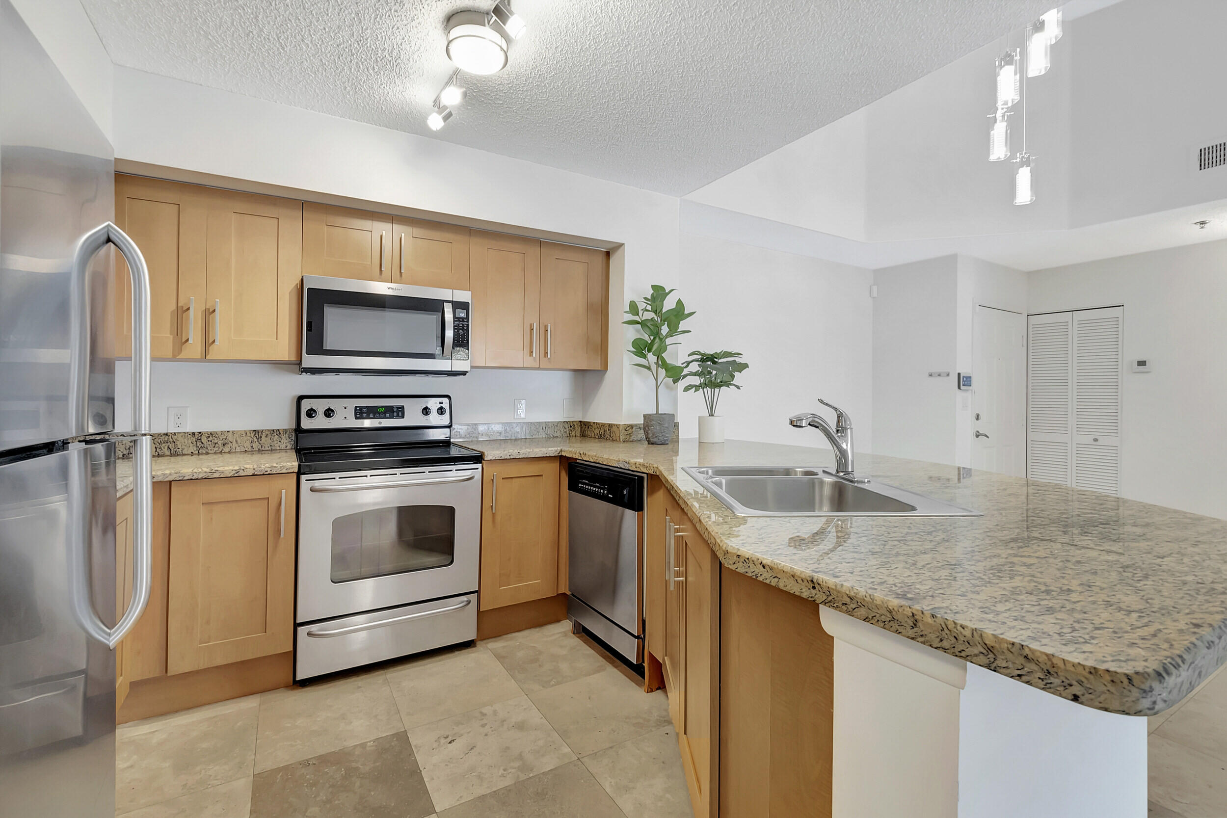 3111 Clint Moore Road, Unit 203 Boca Raton, FL 33496 - Photo 12 of 40 11_dsc_5192
