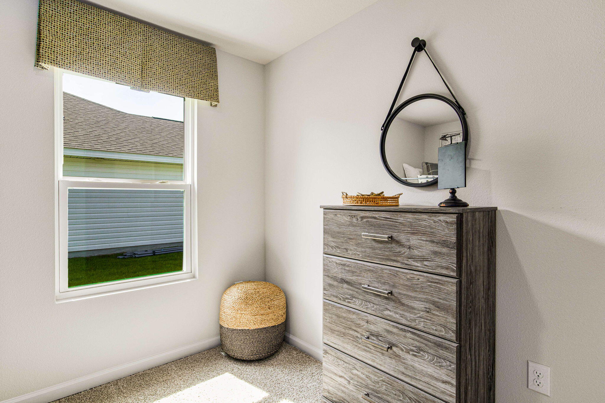 3413 Phoenix Court Crestview, FL 32539 - Photo 23 of 31 a view of a mirror and a window