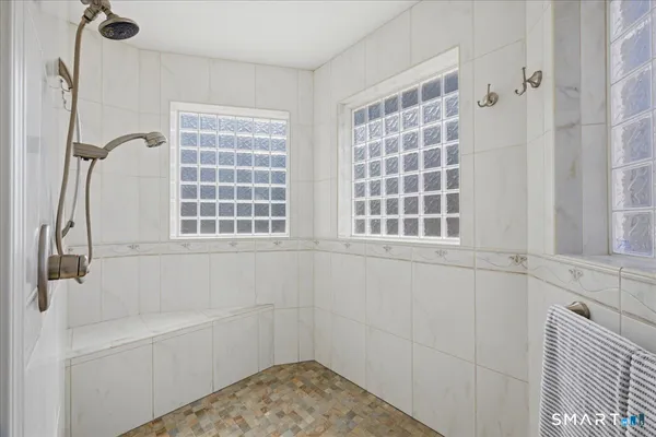 $999,500 | 559 Highway 81, Killingworth, CT 06419