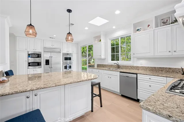 $10,500 | 1 Rue Fontainebleau, Newport Beach, CA 92660