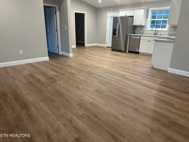 $265,000 | 347 Green Acres Road, Maynardville, TN 37807