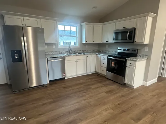 $265,000 | 347 Green Acres Road, Maynardville, TN 37807