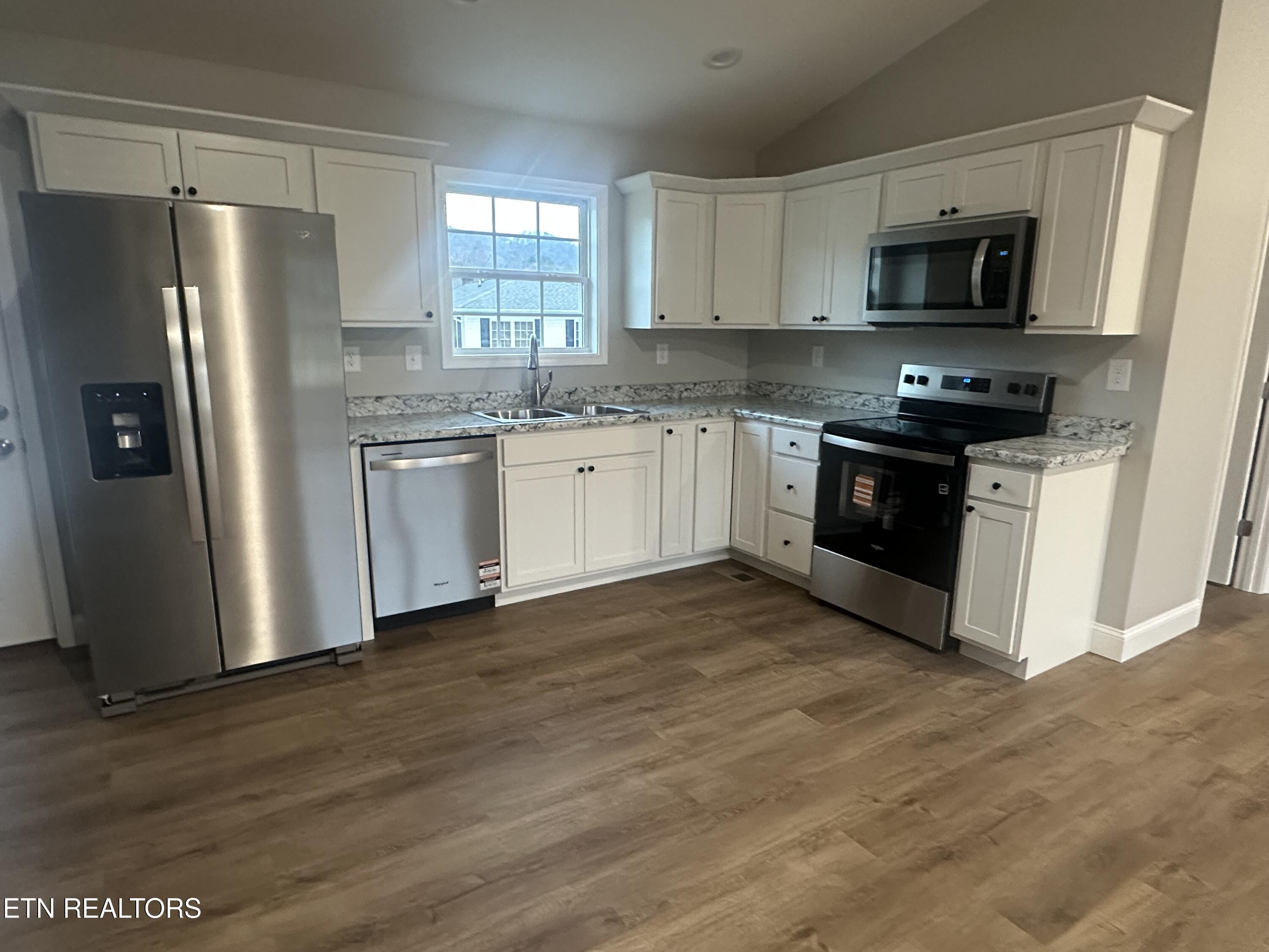 347 Green Acres Road Maynardville, TN 37807 - Photo 2 of 10 Kitchen