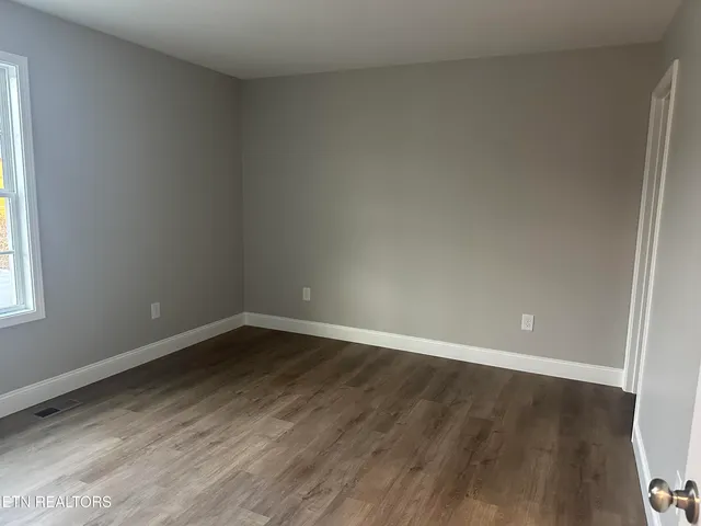 $265,000 | 347 Green Acres Road, Maynardville, TN 37807