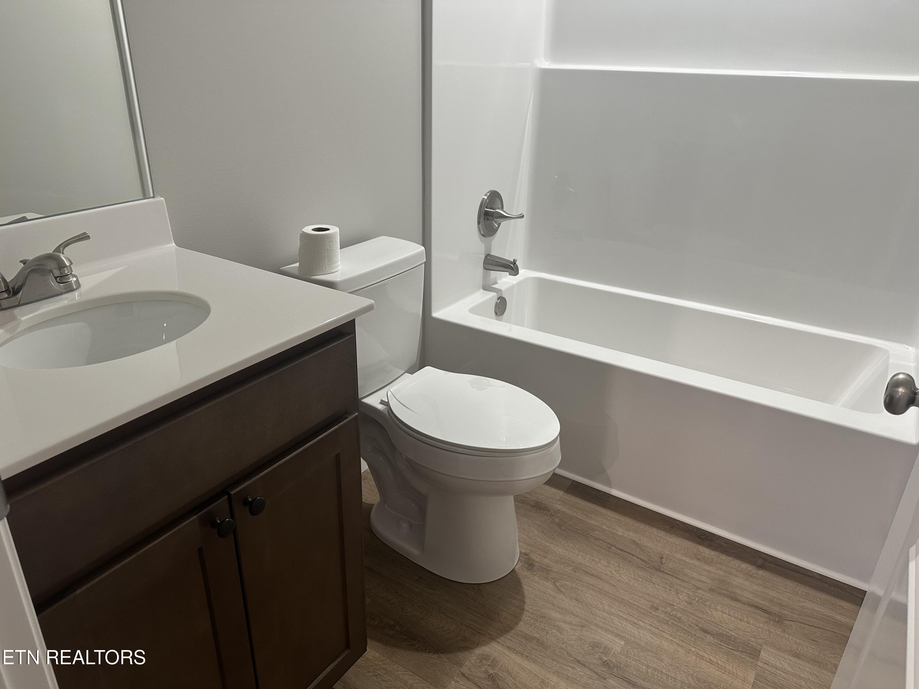 347 Green Acres Road Maynardville, TN 37807 - Photo 7 of 10 Full Bath