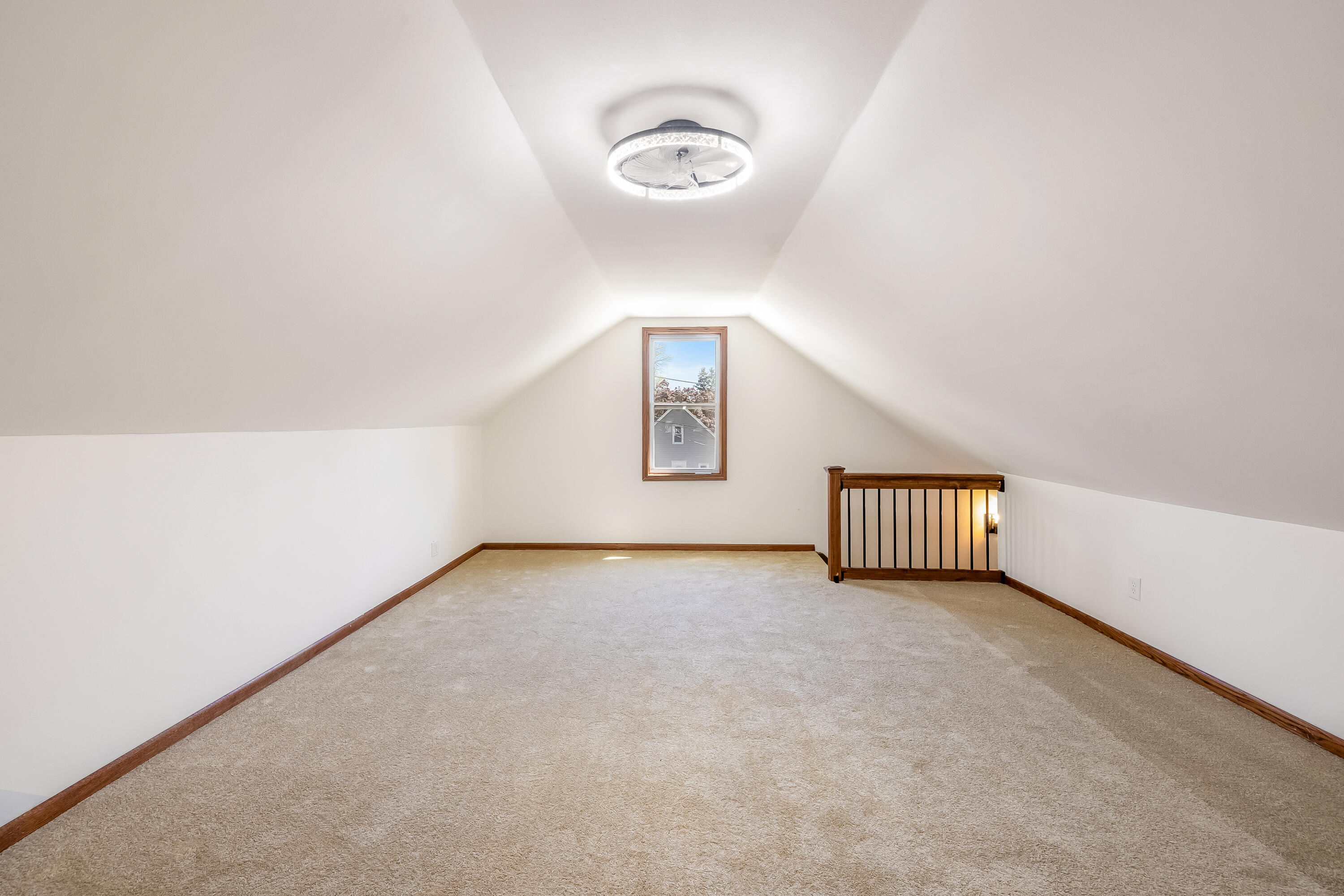 2808 South Greeley Street Milwaukee, WI 53207 - Photo 16 of 23 Upper Bonus Room