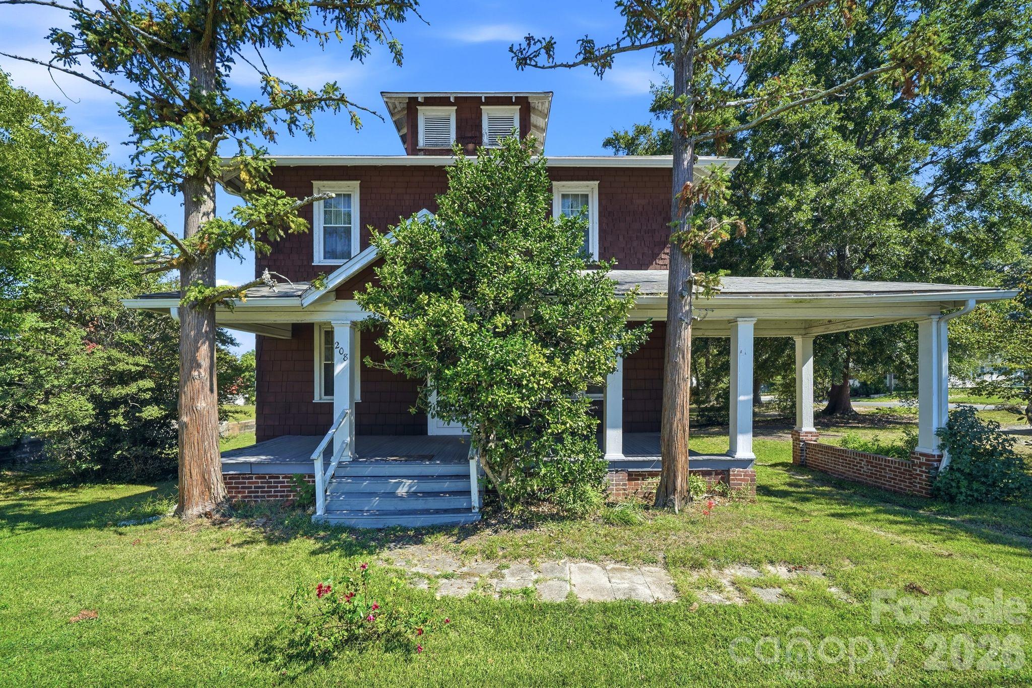 208 South Myrtle School Road Gastonia, NC 28052 - Photo 3 of 45 Gallery Image 3