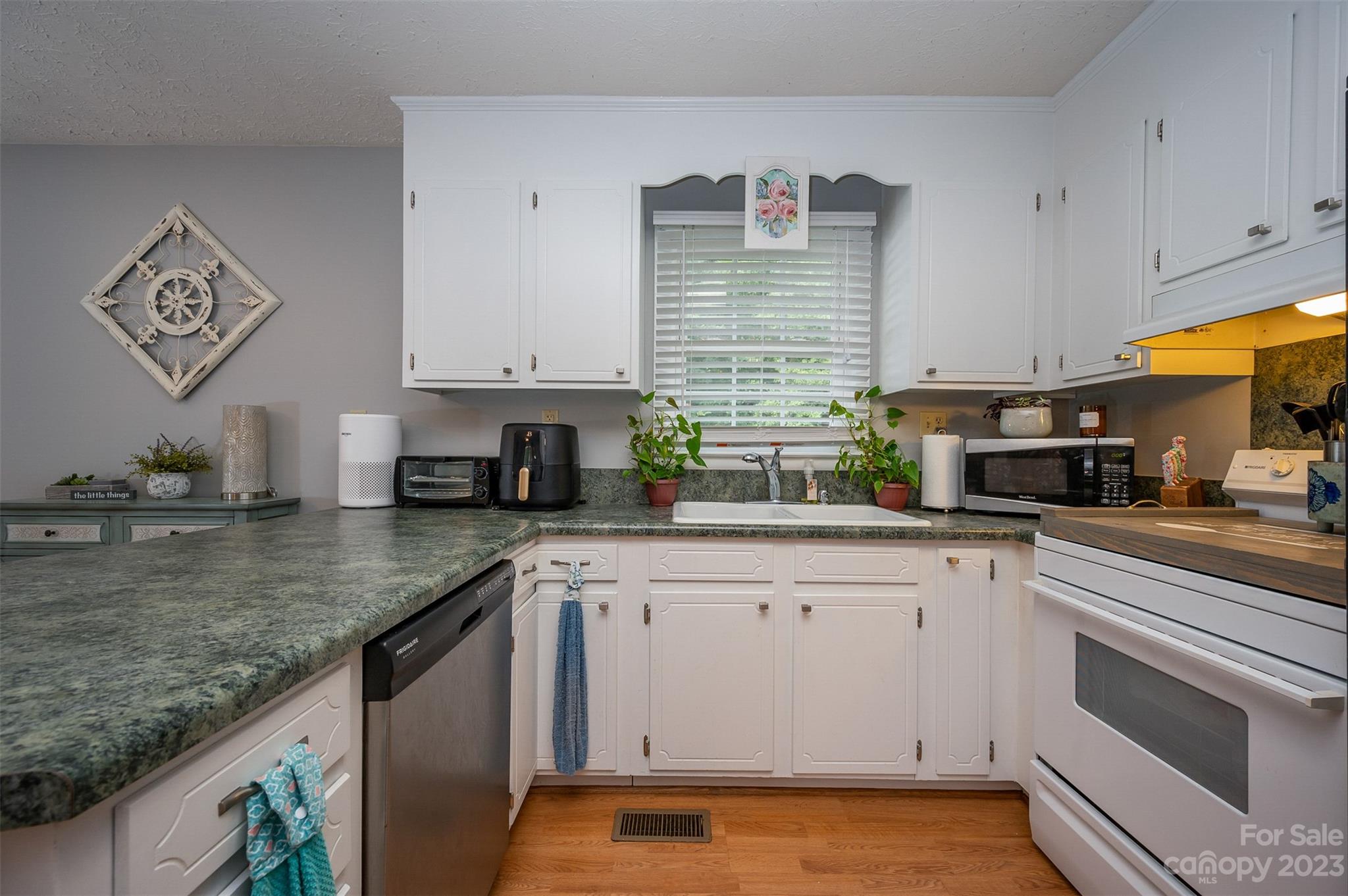 706 Whitaker Road Shelby, NC 28152 - Photo 11 of 21 Gallery Image 11