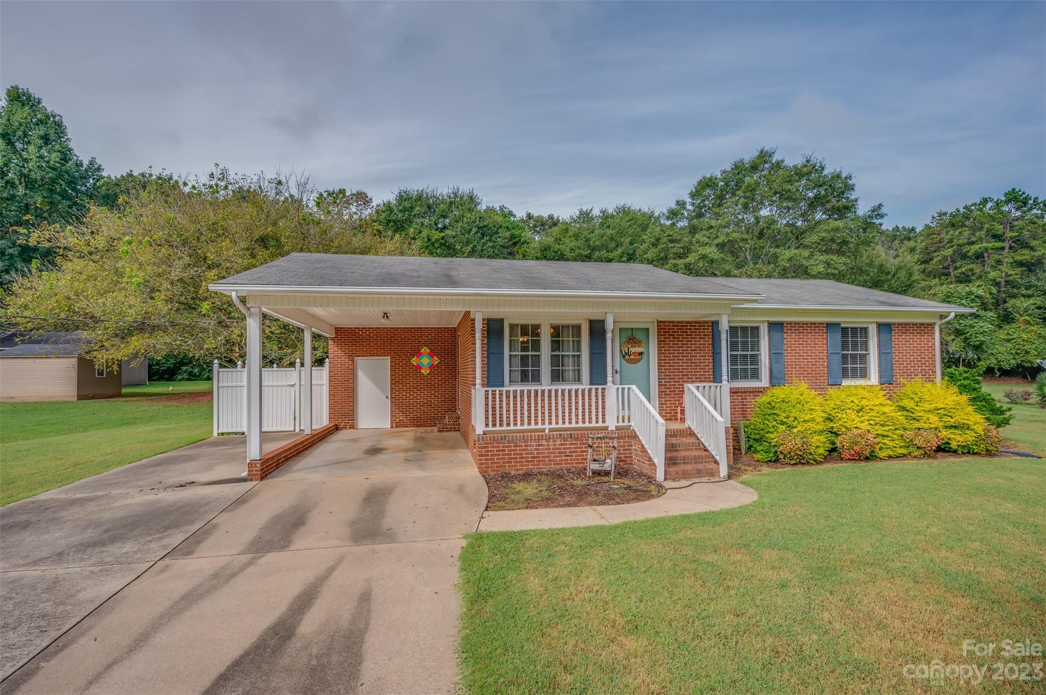 706 Whitaker Road Shelby, NC 28152 - Photo 2 of 21 Gallery Image 2