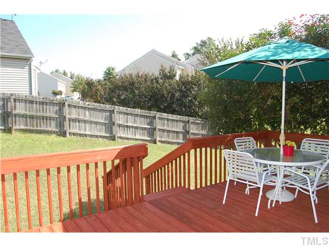 4105 Mantua Way Raleigh, NC 27604 - Photo 23 of 25 a view of a chairs and table on the wooden floor