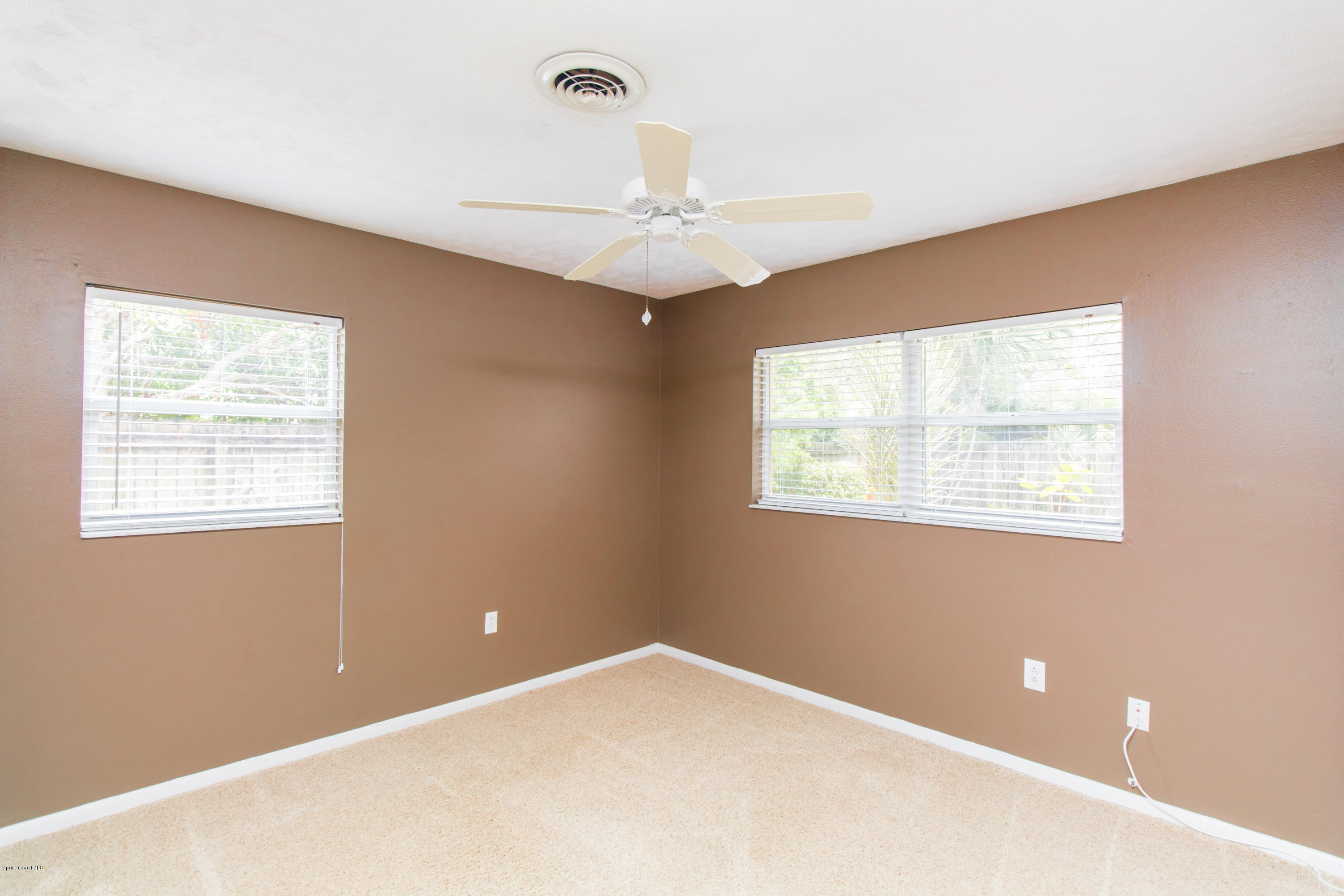 1054 Bali Road Cocoa Beach, FL 32931 - Photo 15 of 24