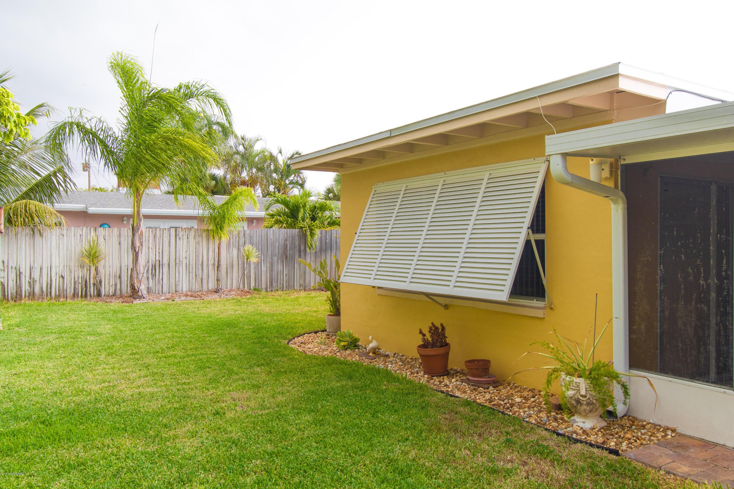 1054 Bali Road Cocoa Beach, FL 32931 - Photo 23 of 24