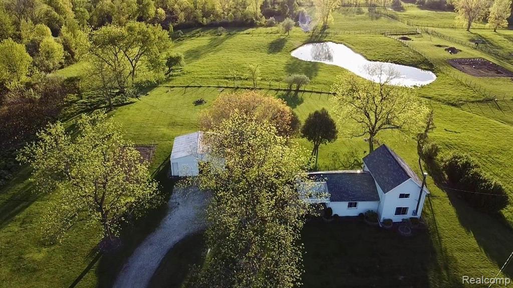 1826 Hadley Road Lapeer, MI 48446 - Photo 12 of 35