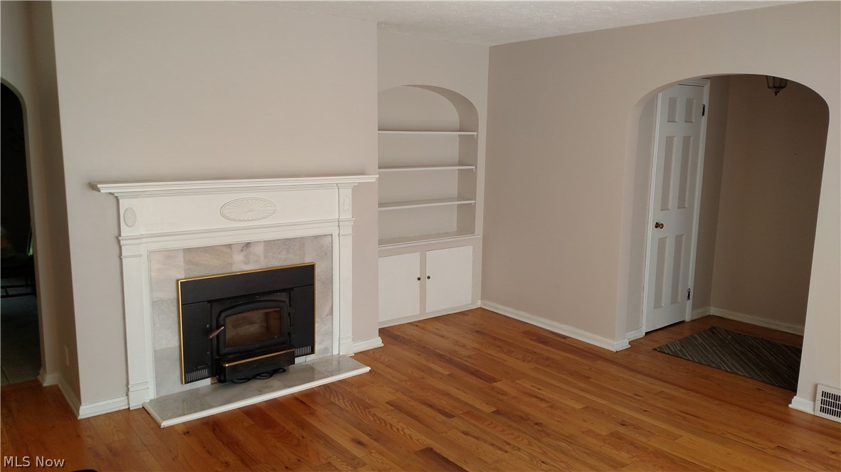 7987 Johnnycake Ridge Road Mentor, OH 44060 - Photo 6 of 26 Gallery Image 6