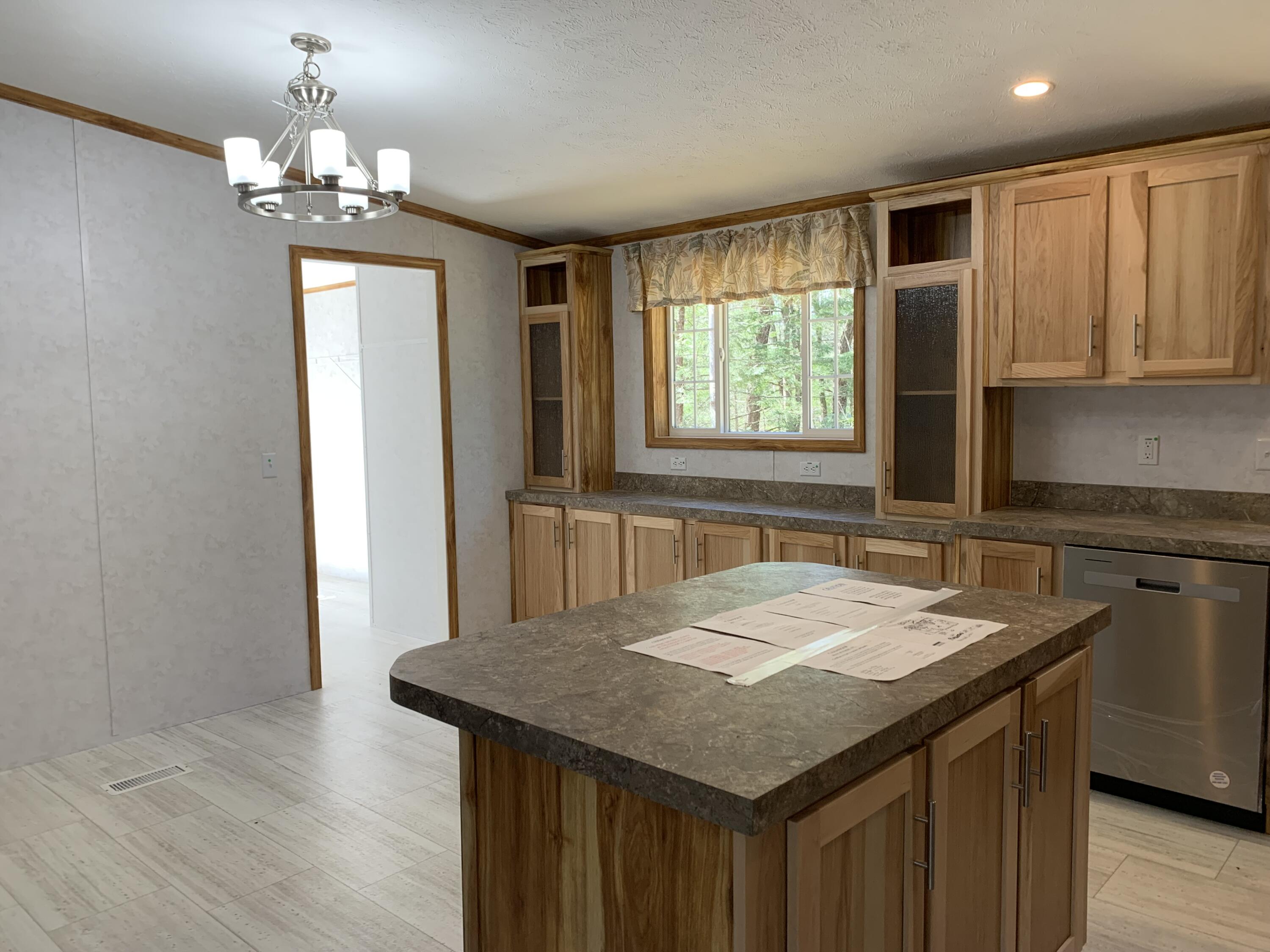 152 Upper Middle Road Lebanon, ME 04027 - Photo 9 of 17 IMG_7056