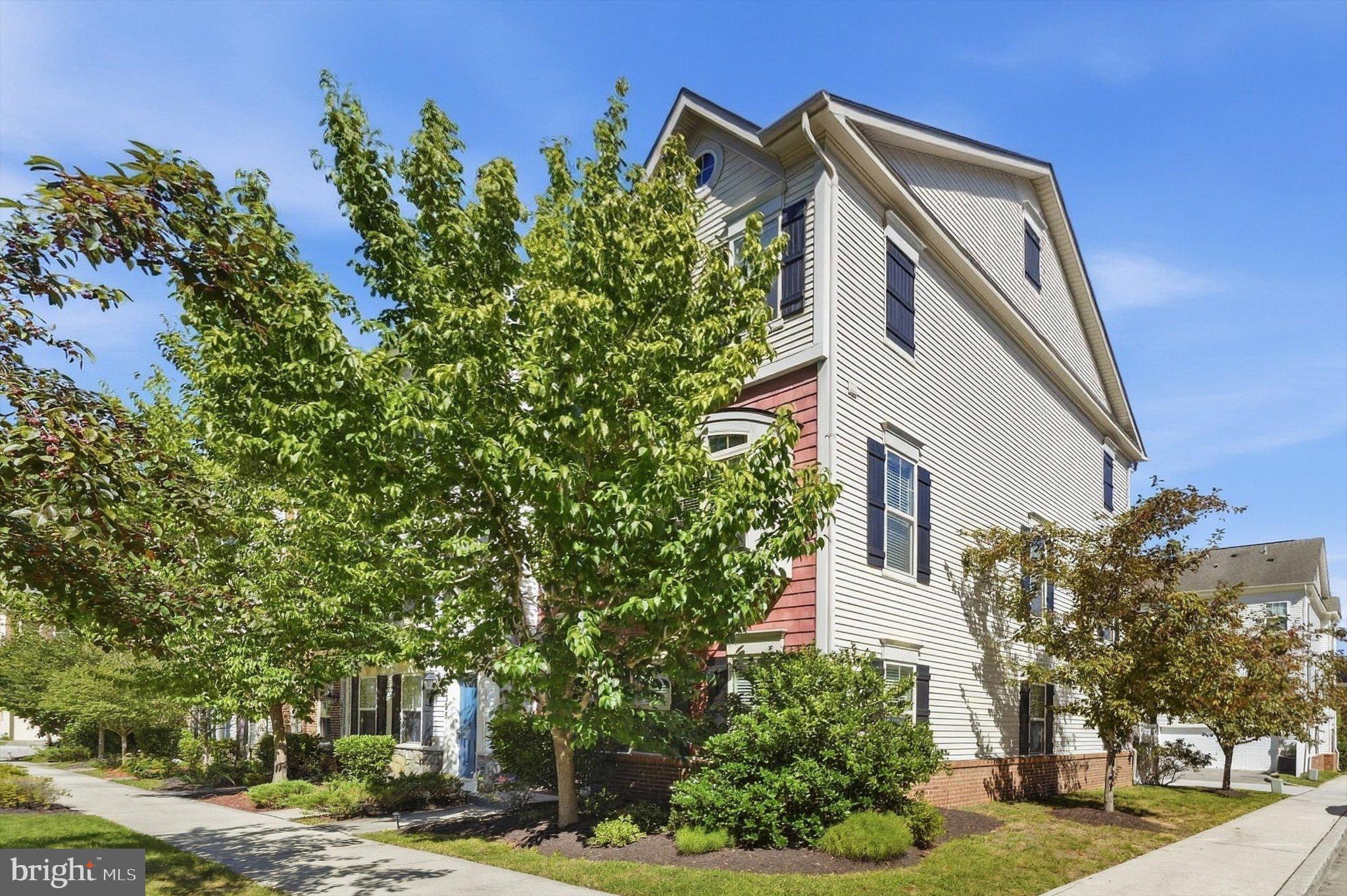 9397 Rock Ripple Lane Laurel, MD 20723 - Photo 3 of 53 Side view